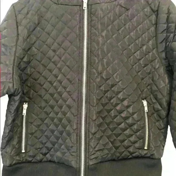 CHASER Cropped Black Hooded Jacket With Quilted Diamond Stitching Size Medium - Picture 5 of 11